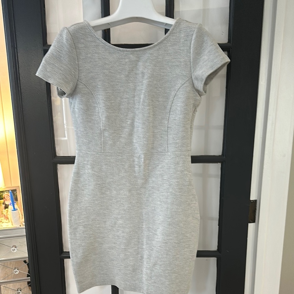 Banana Republic stretch grey herringbone cap sleeve dress (6)